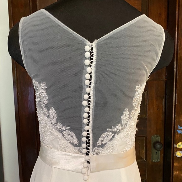 Alfred Angelo 2557. Size 6. NWT - Picture 8 of 11